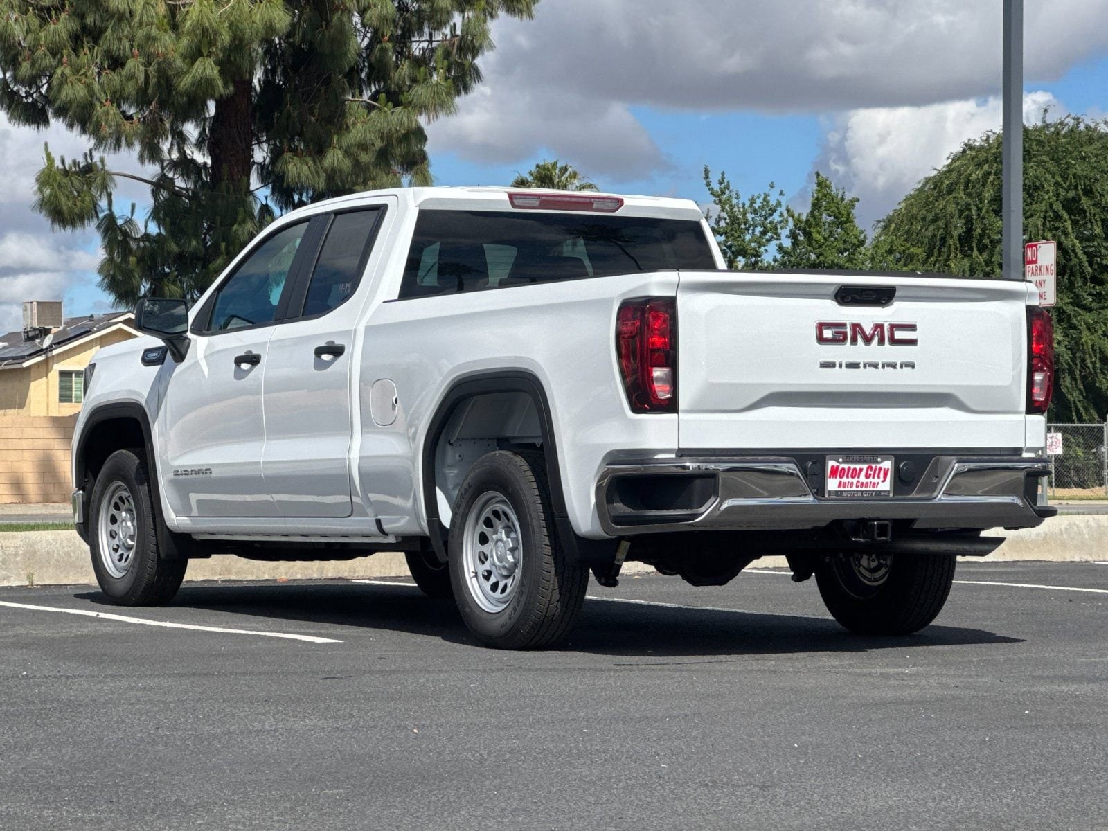 2026 GMC Sierra 1500 Pro photo 4