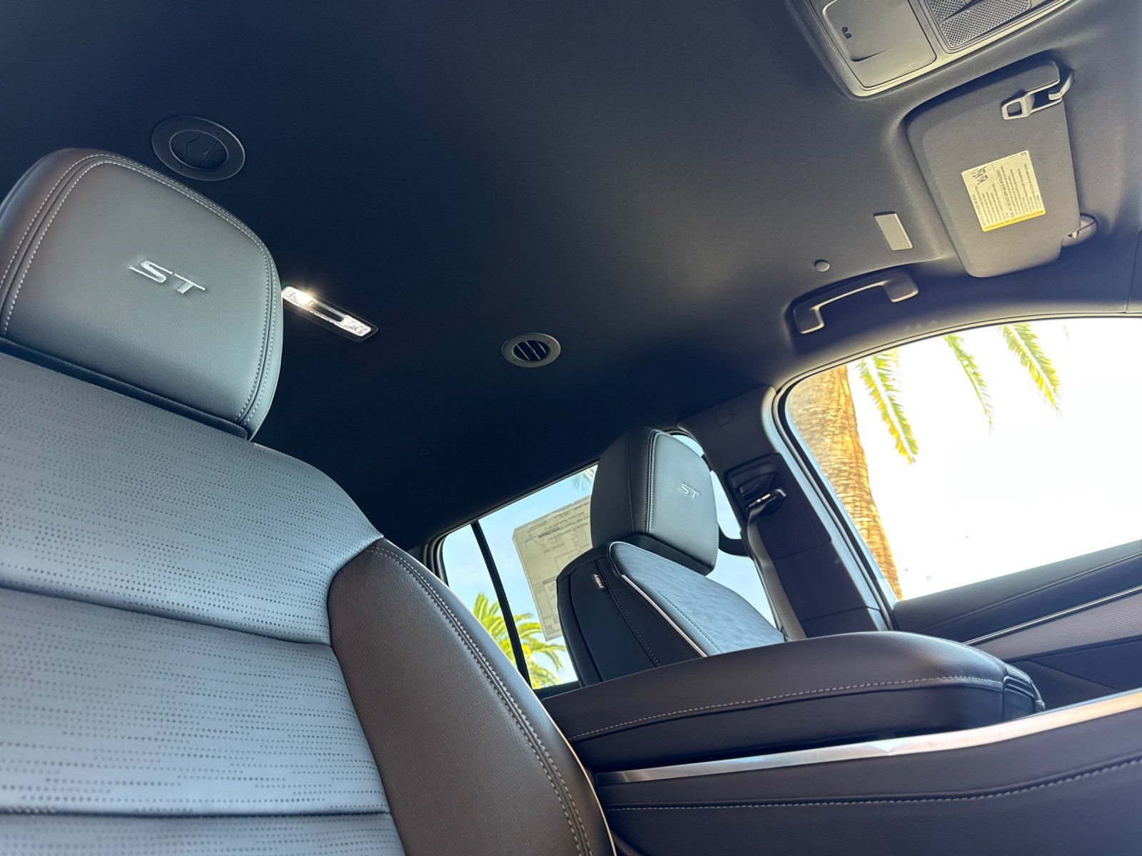 2026 Buick Enclave Sport Touring - Photo 17