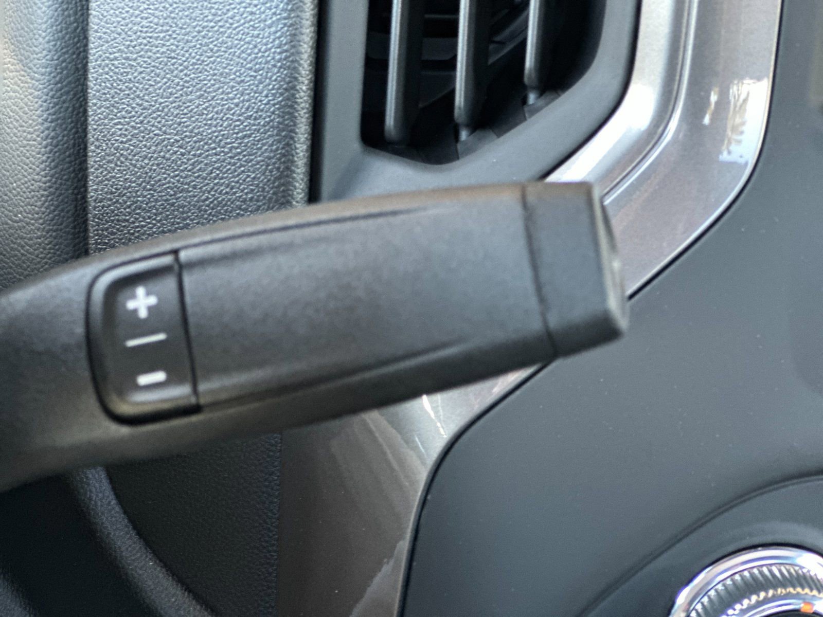 2025 GMC Sierra 2500HD Pro - Photo 19