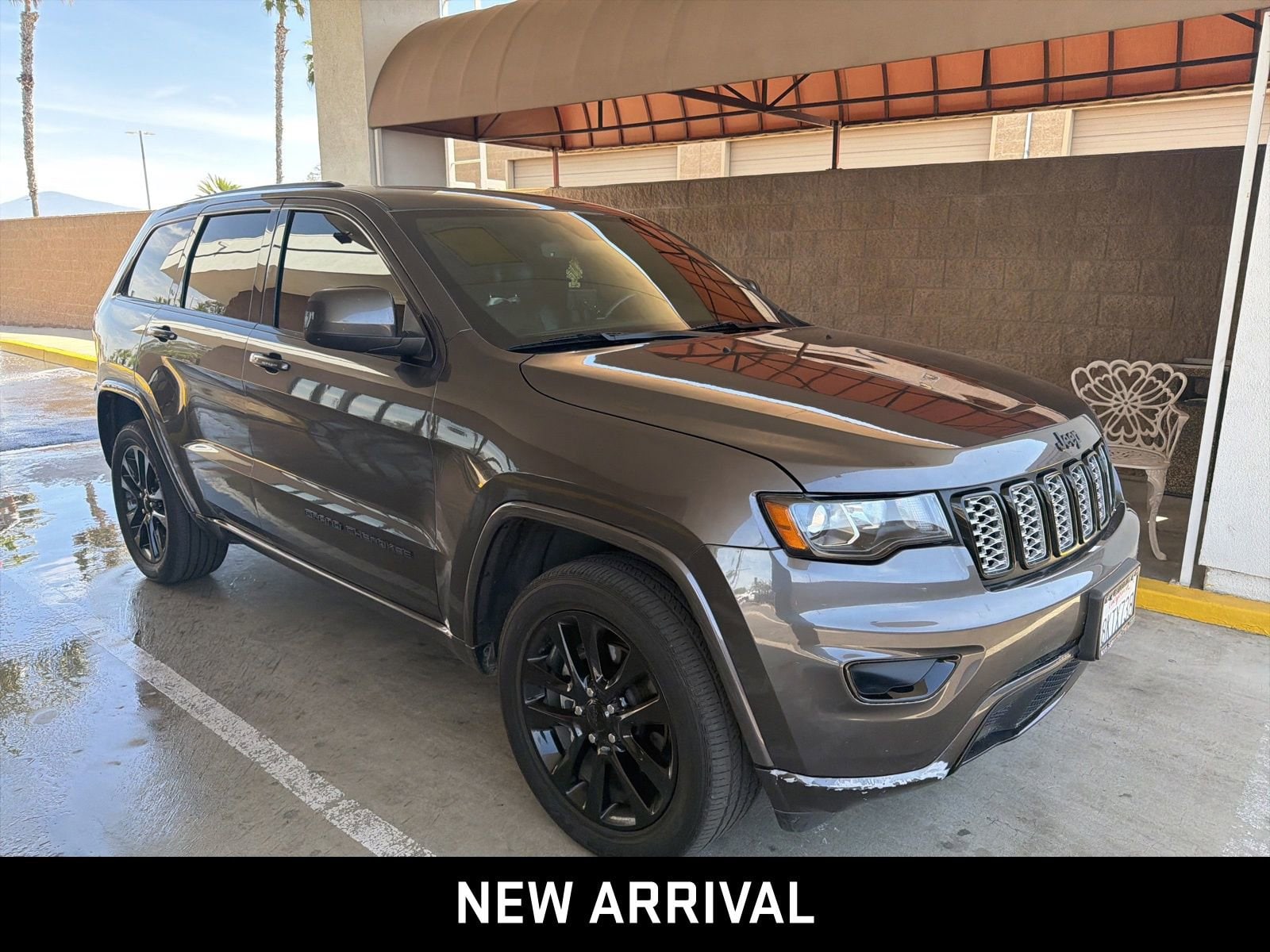 2019 Jeep Grand Cherokee Altitude photo 3