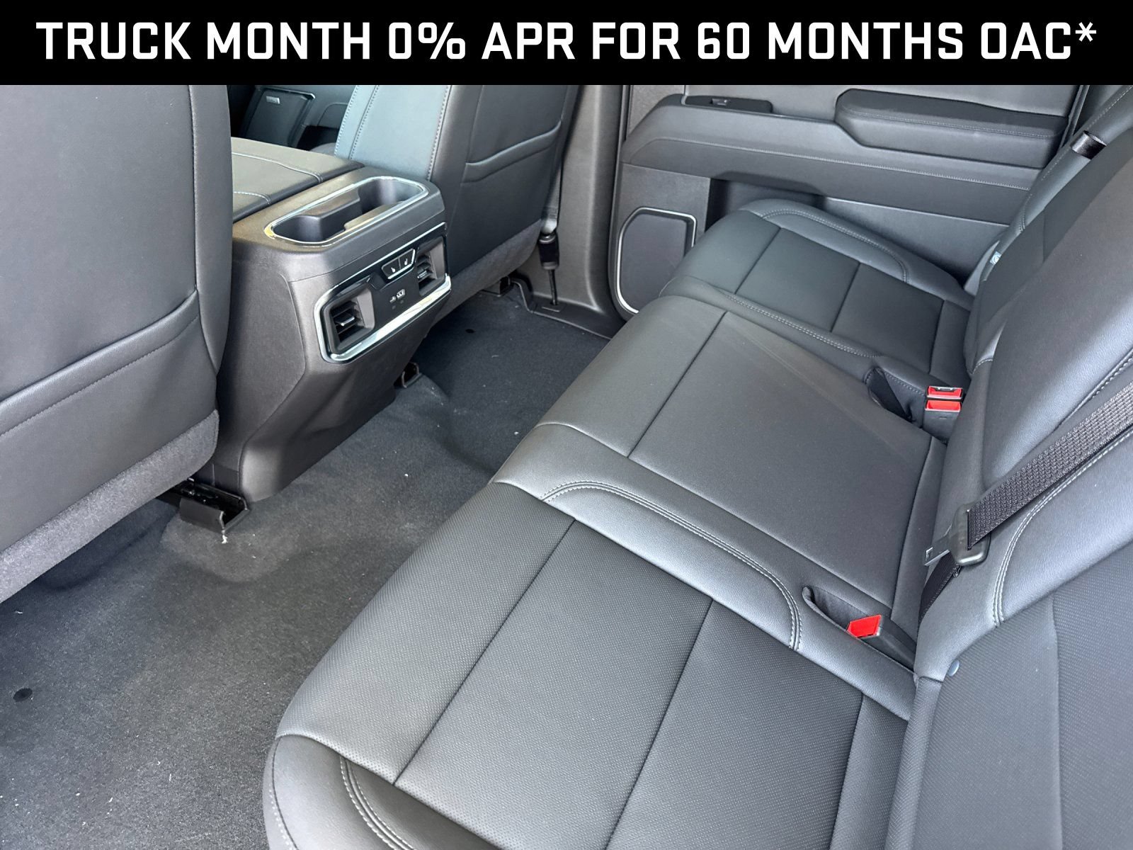 2026 GMC Sierra 1500 SLT - Photo 11