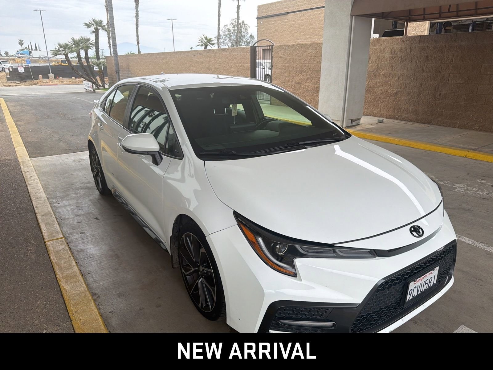 2022 Toyota Corolla SE photo 3