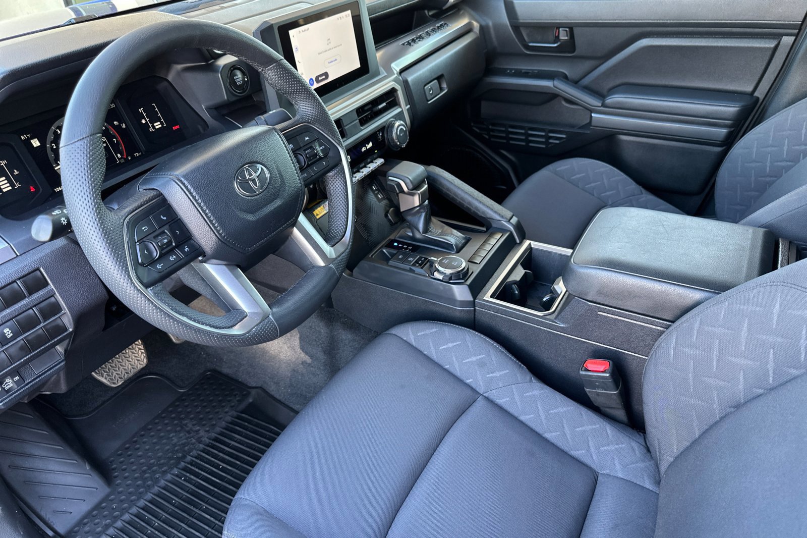 2024 Toyota Tacoma SR5 - Photo 10