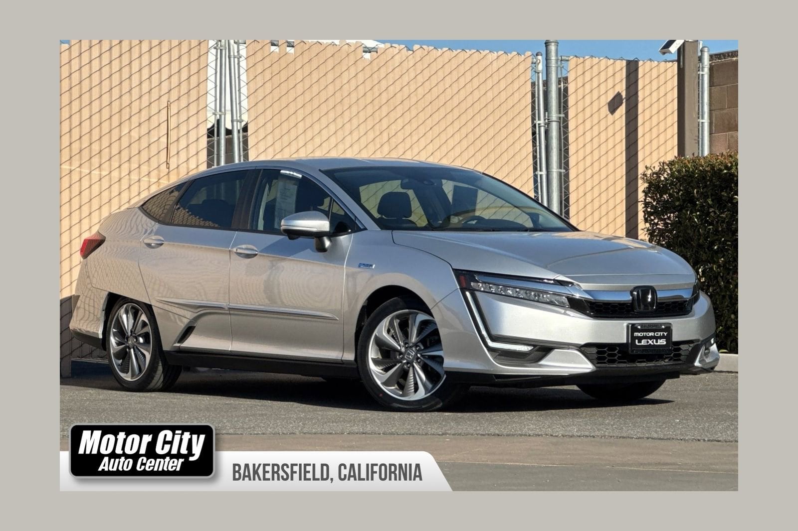 2018 Honda Clarity Touring Plug-In Hybrid's photo