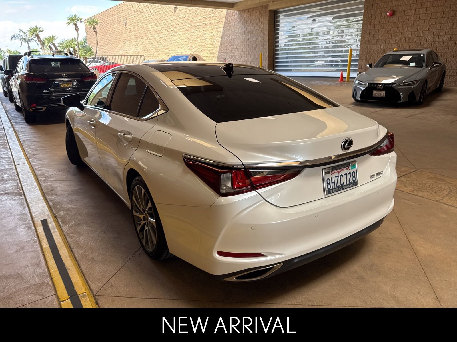 2019 LEXUS ES ES 350 photo 4