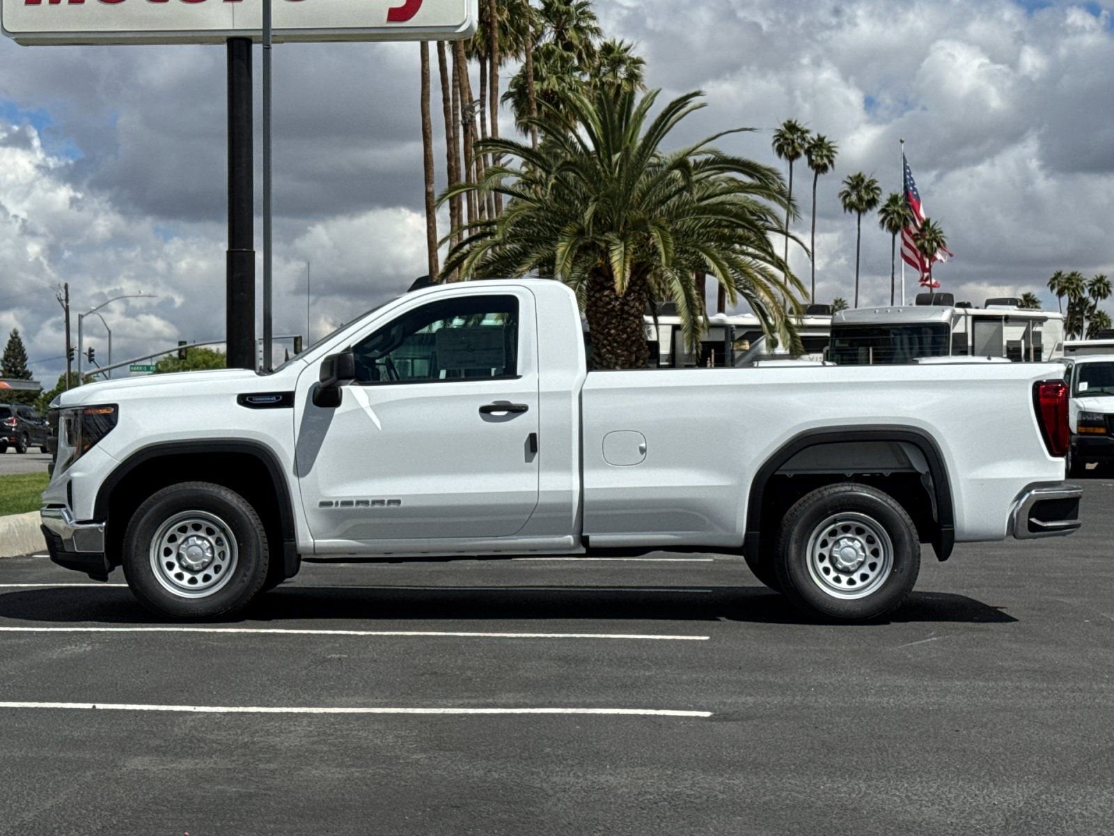 2026 GMC Sierra 1500 Pro photo 5