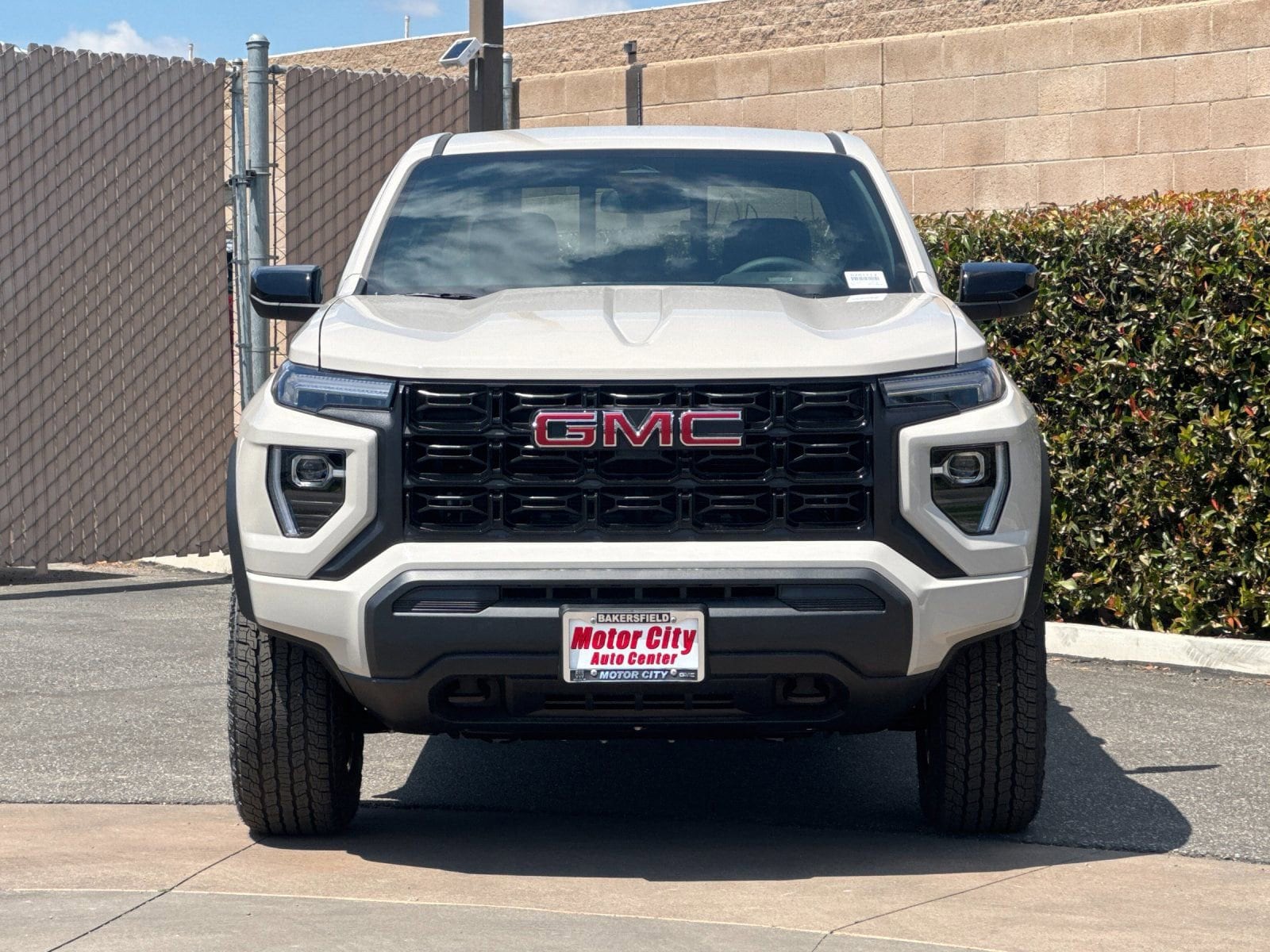 2026 GMC Canyon Elevation photo 3