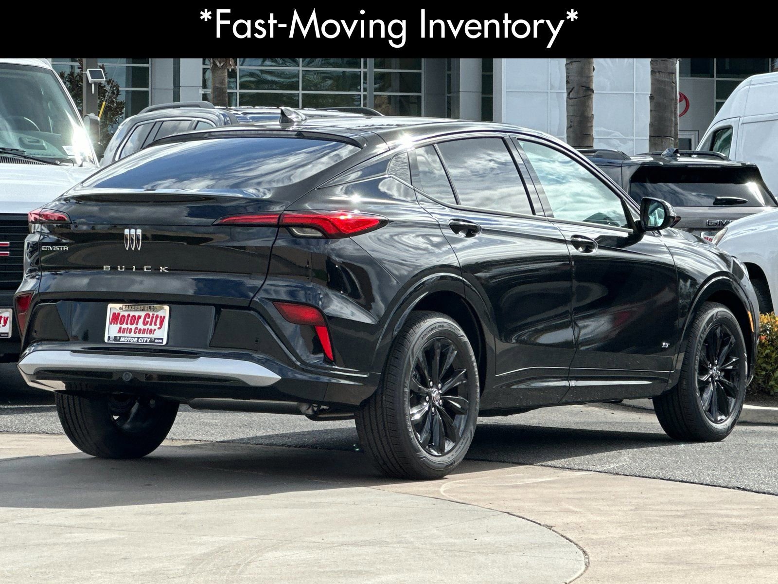 2026 Buick Envista Sport Touring photo 2