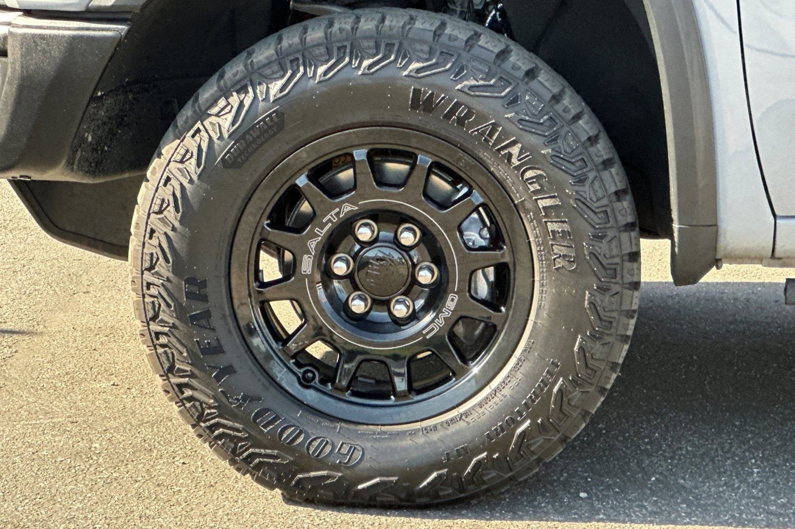 2024 GMC Sierra 1500 AT4X - Photo 26