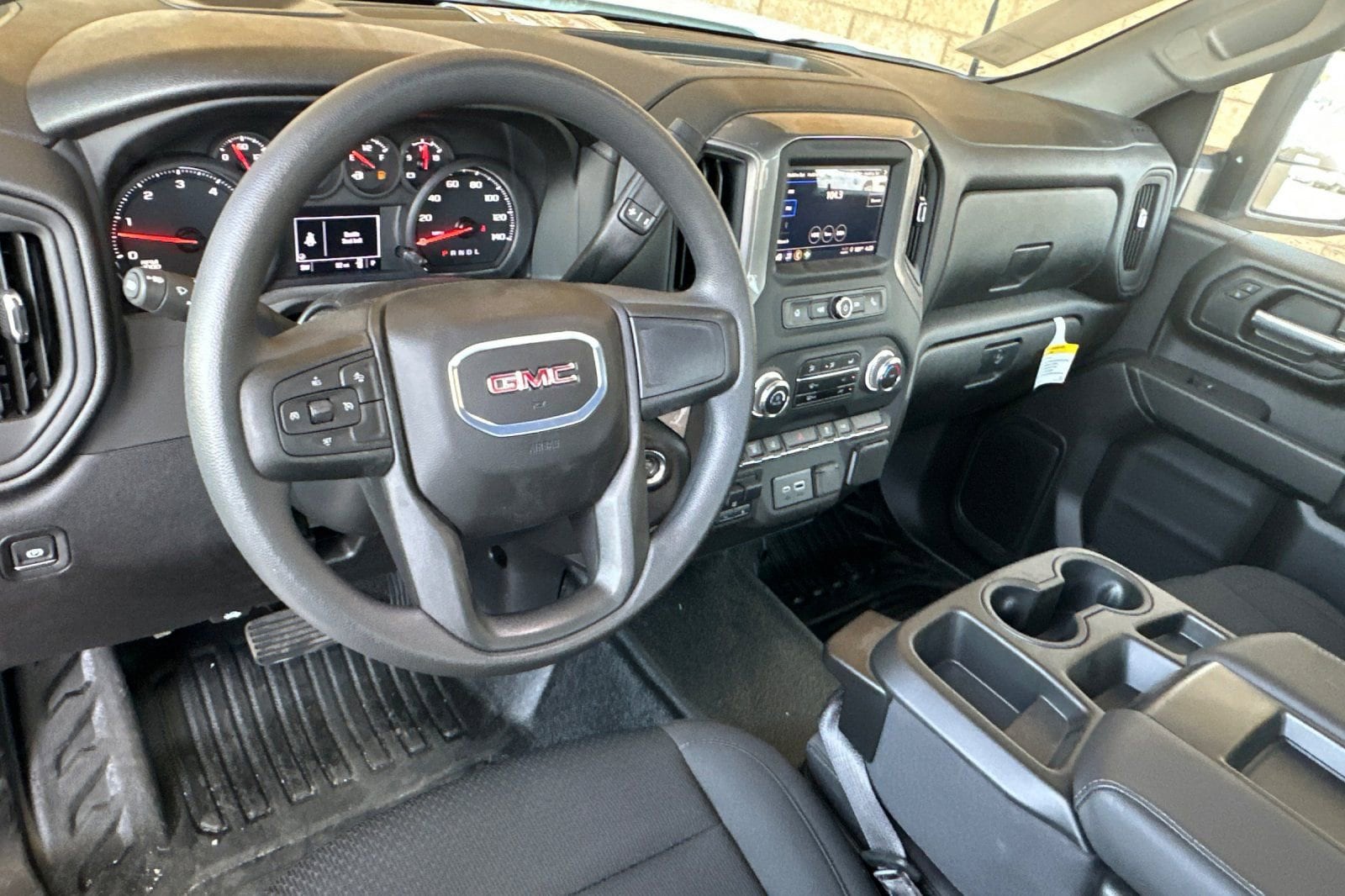 2025 GMC Sierra 3500HD Pro - Photo 8