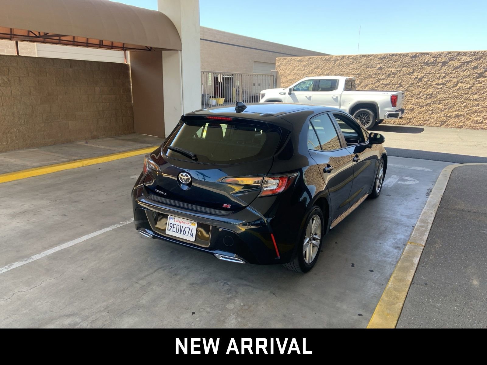 2021 Toyota Corolla SE photo 3