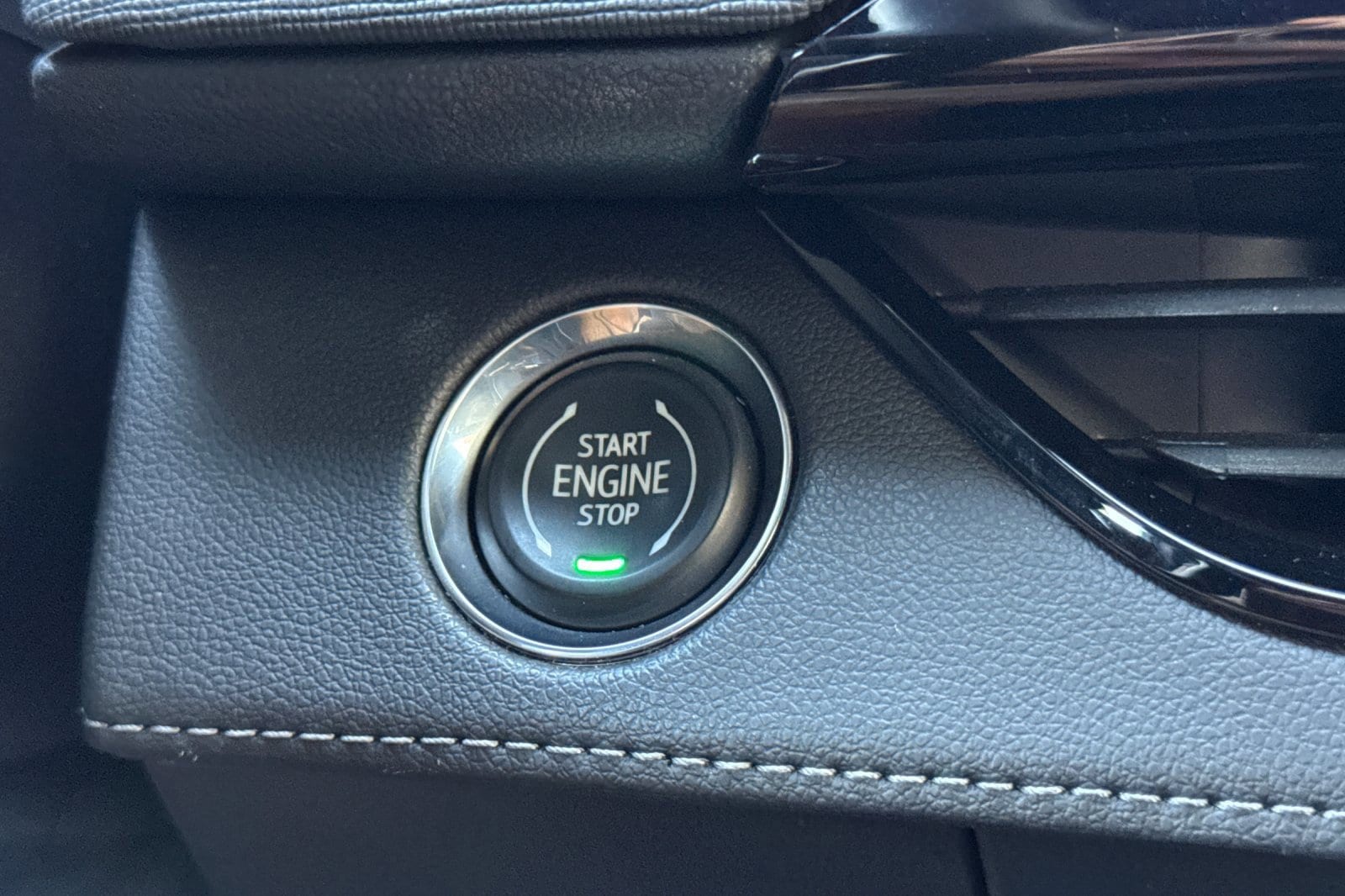 2026 Buick Enclave Preferred - Photo 24