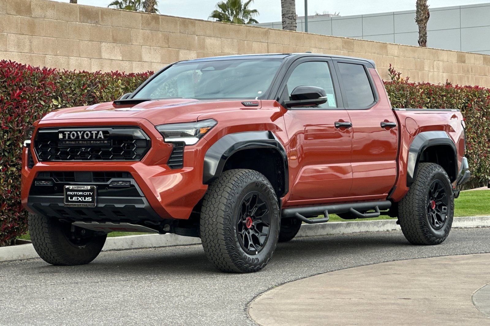 2024 Toyota Tacoma 4WD TRD Sport Hybrid photo 3