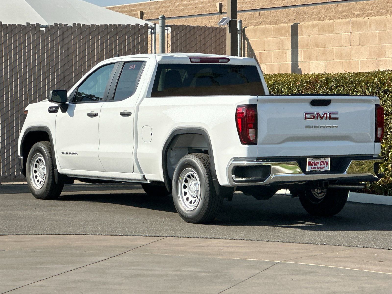 2026 GMC Sierra 1500 Pro photo 4