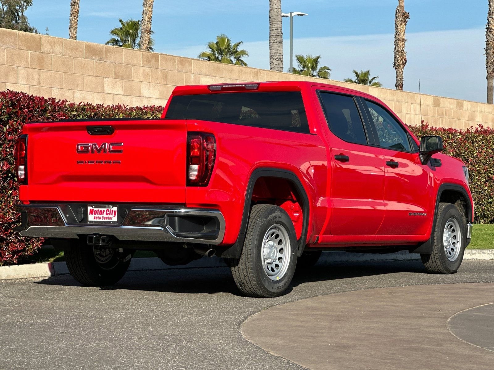 2026 GMC Sierra 1500 Pro photo 2