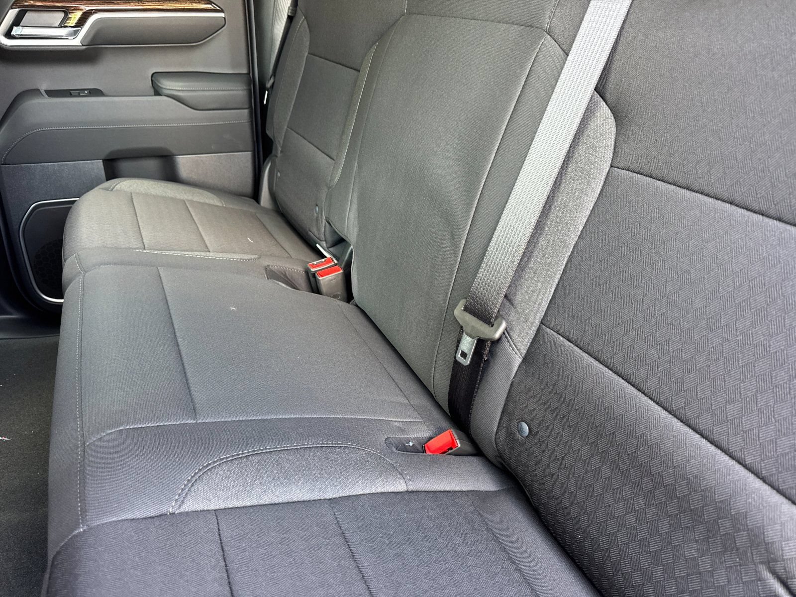 2026 GMC Sierra 1500 SLE - Photo 11