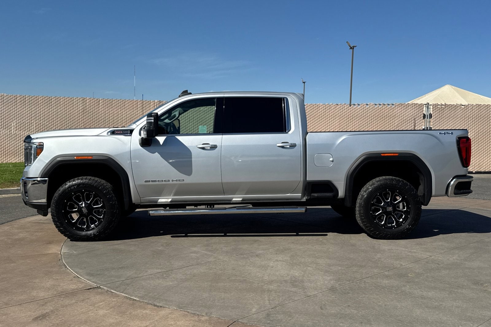2022 GMC Sierra 2500HD SLE - Photo 7