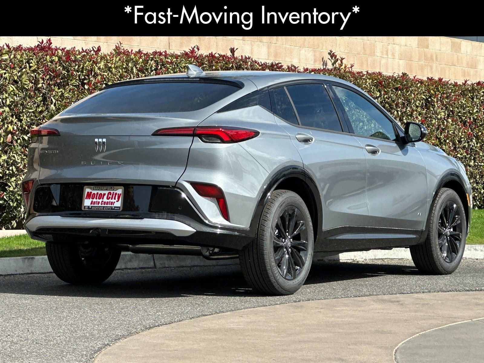 2026 Buick Envista Sport Touring photo 2