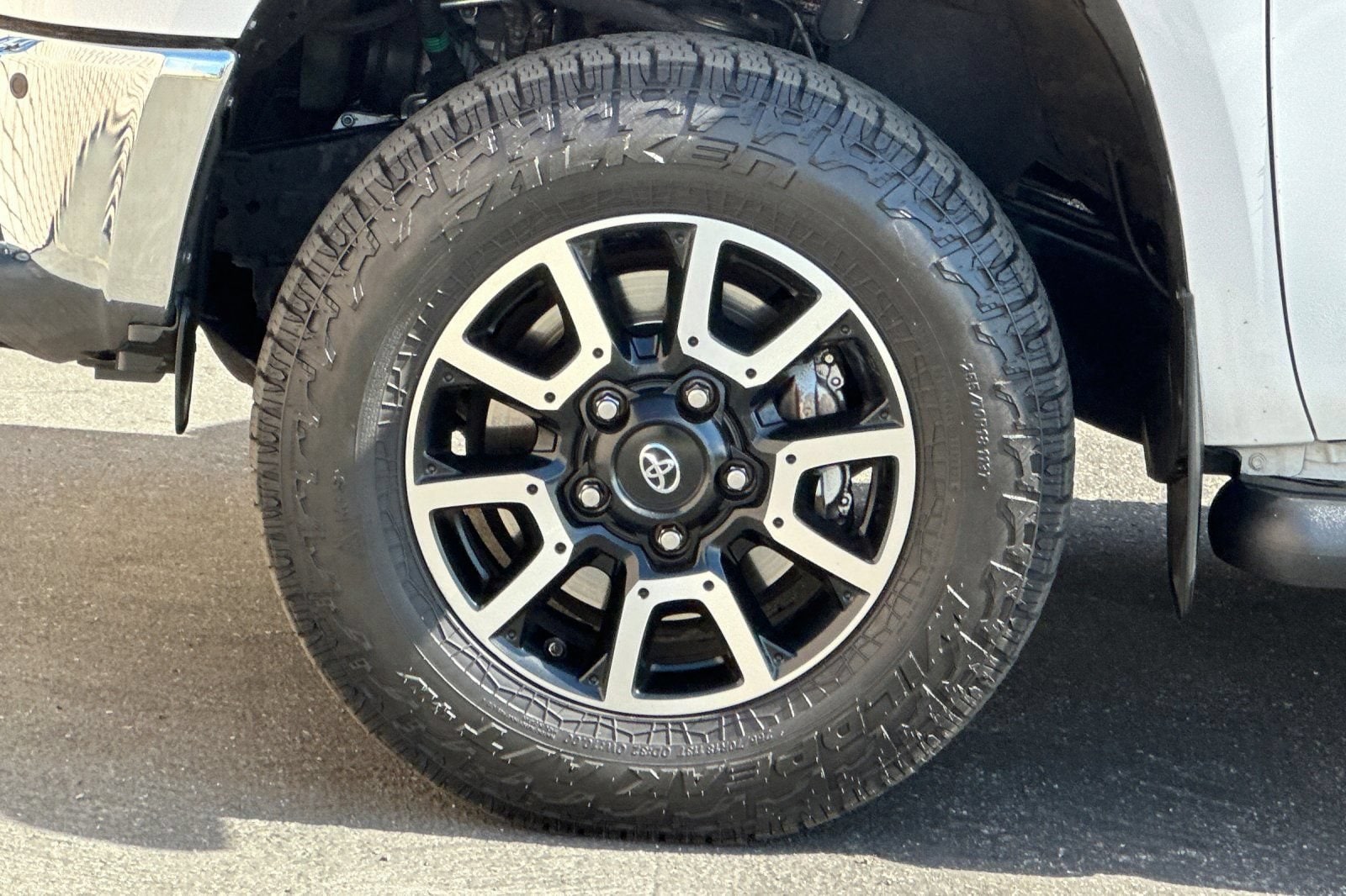 2019 Toyota Tundra Limited - Photo 25