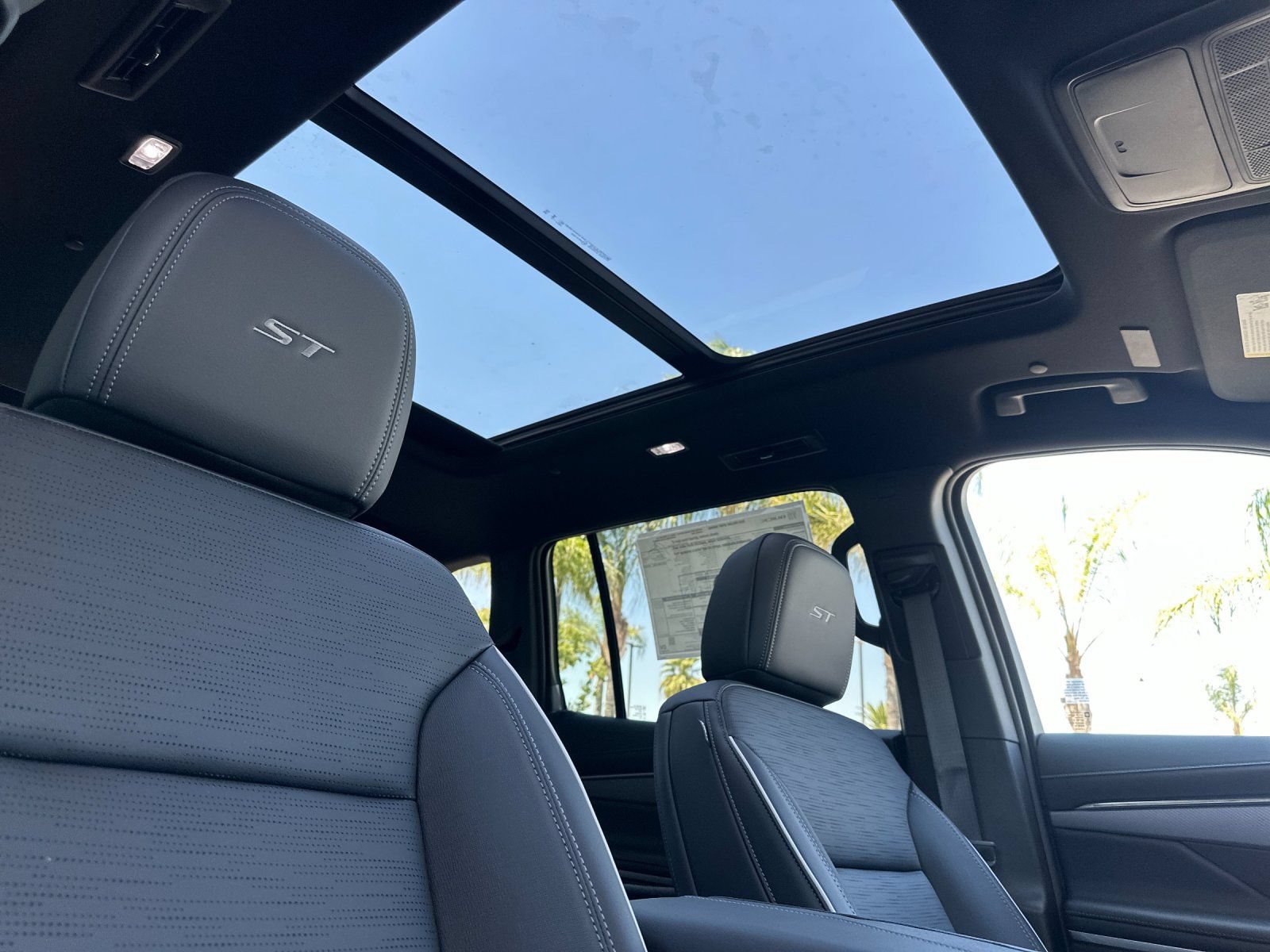 2026 Buick Enclave Sport Touring - Photo 17