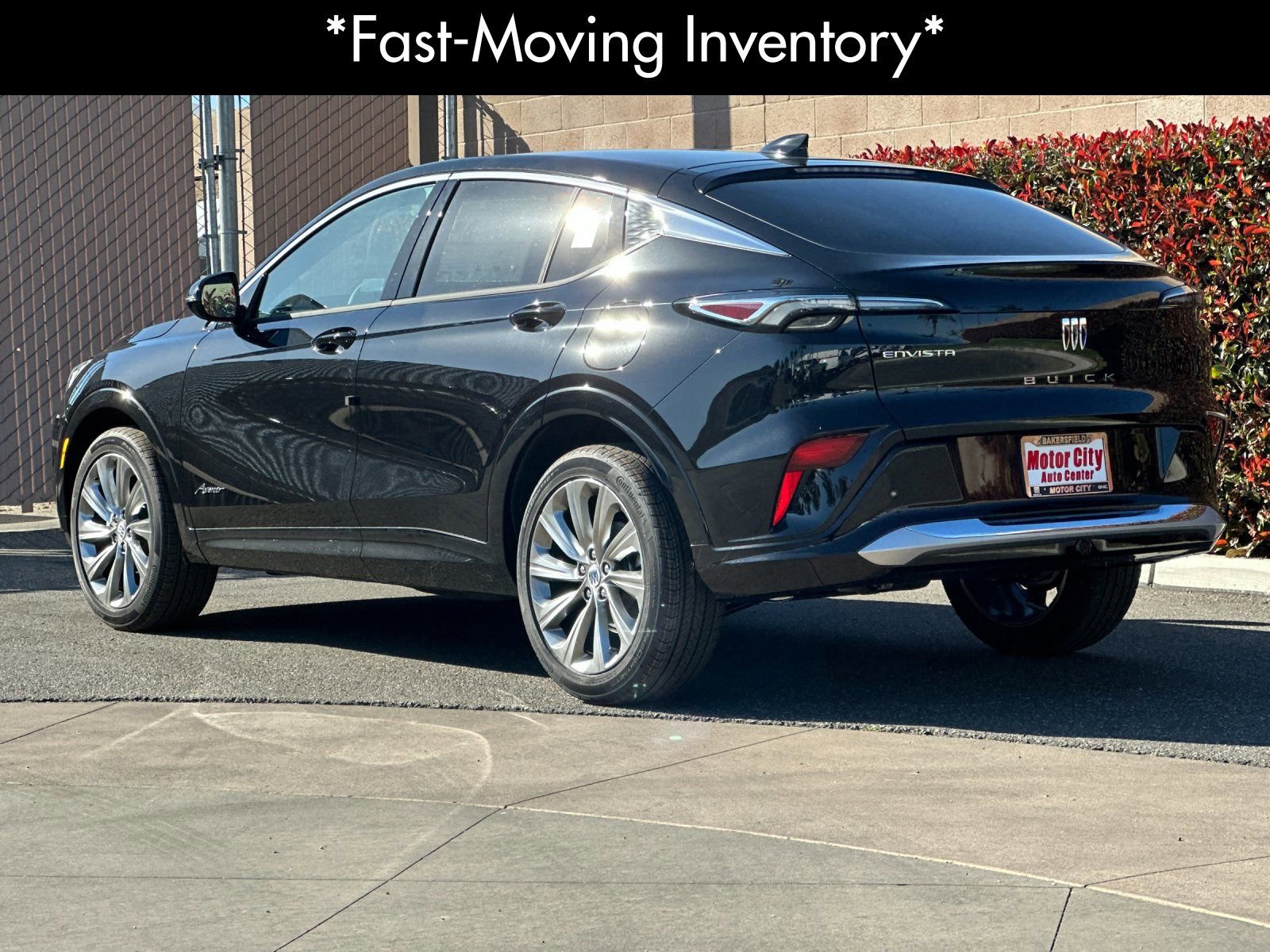 2026 Buick Envista Avenir photo 4