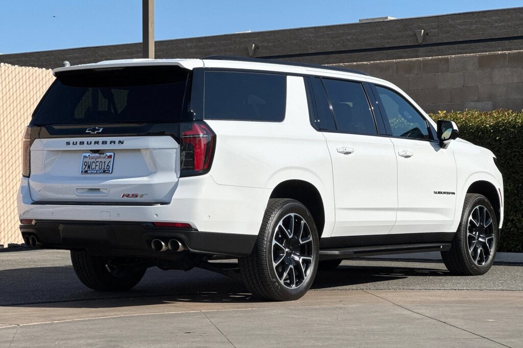 Used 2026 Chevrolet Suburban RST SUV