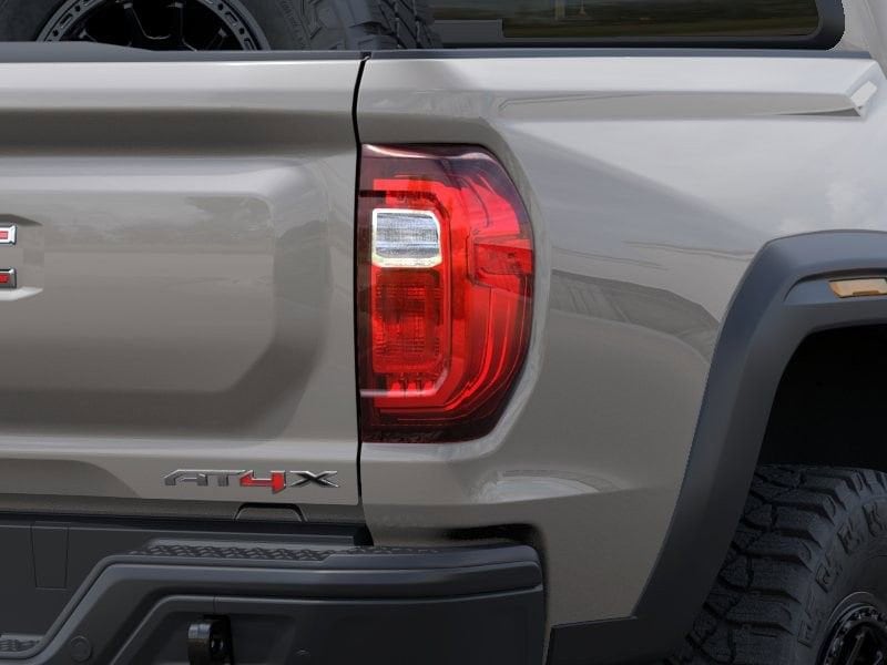 2026 GMC Canyon AT4X - Photo 11