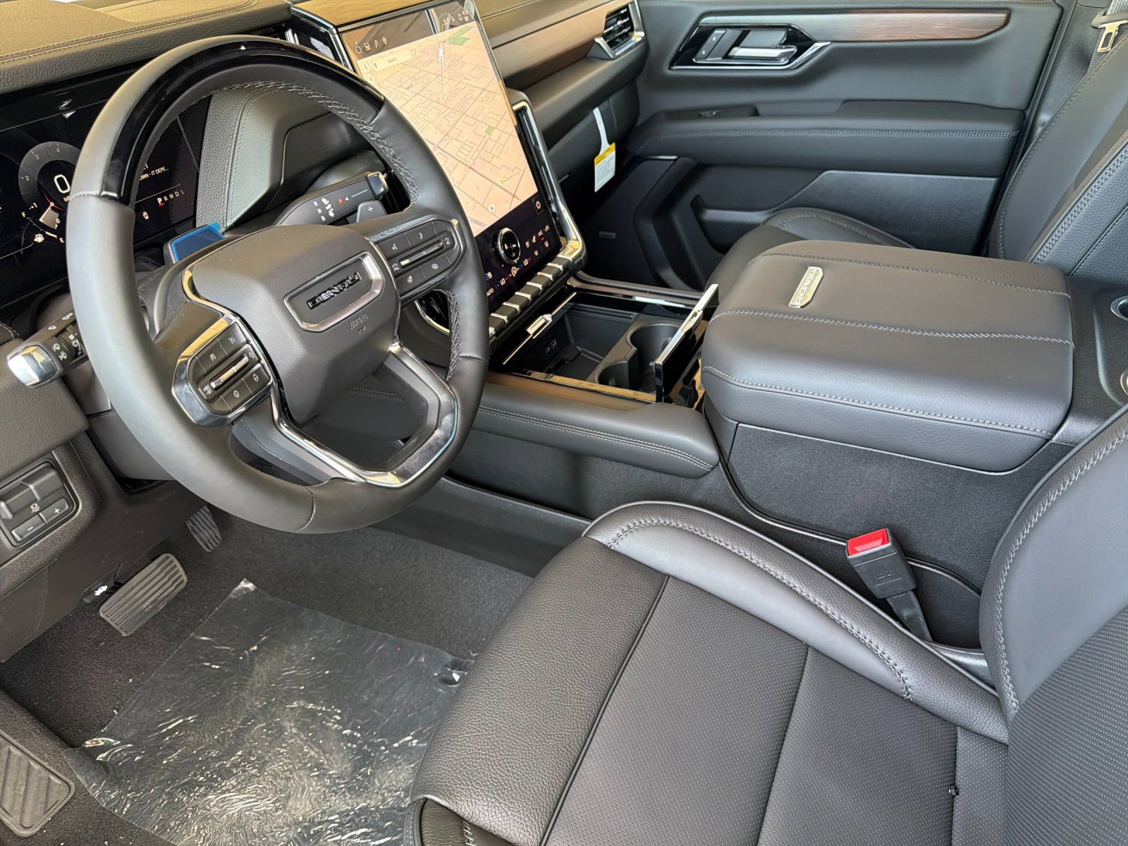 2026 GMC Yukon XL Denali - Photo 9