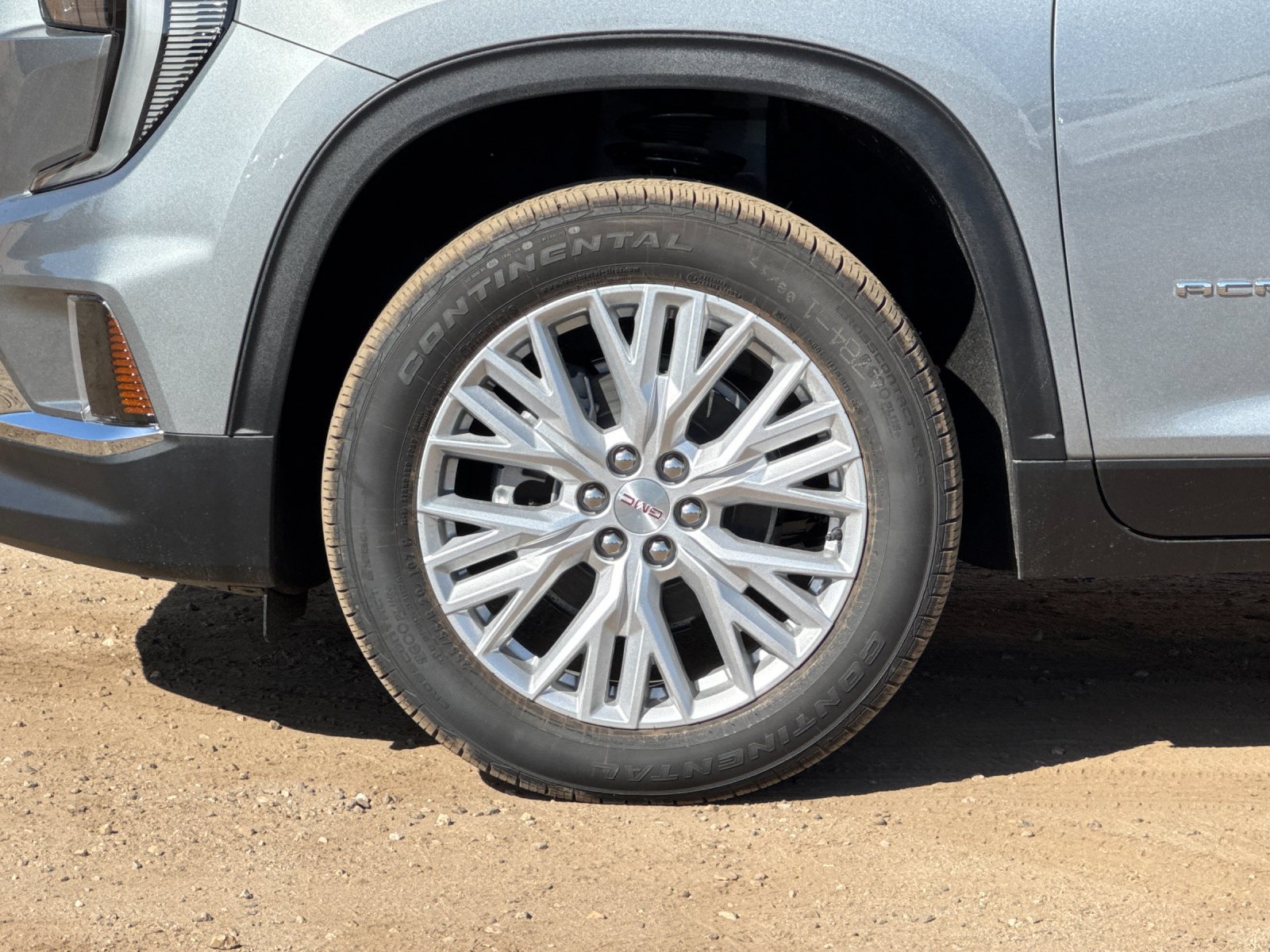 2027 GMC Acadia Elevation - Photo 24