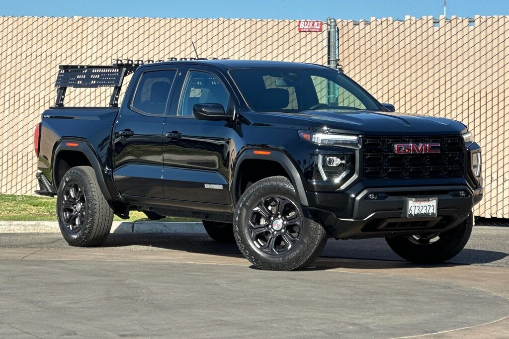 Used 2024 GMC Canyon Elevation Truck
