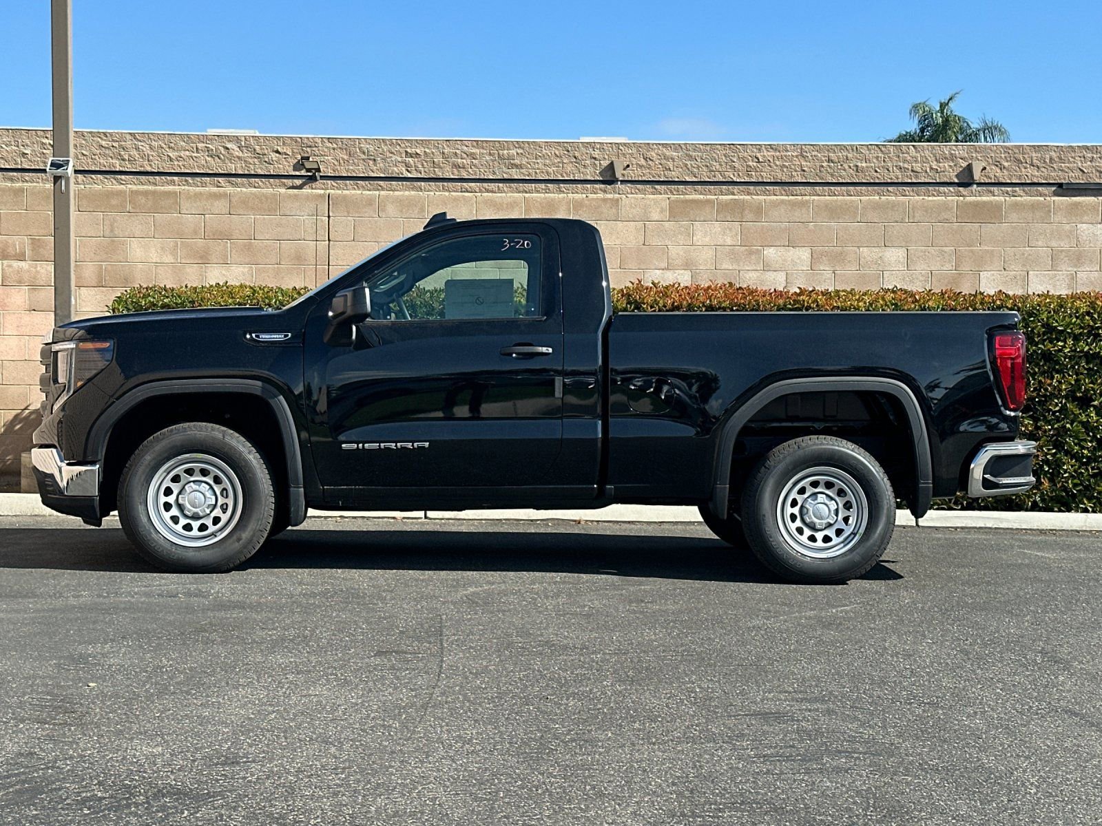 2026 GMC Sierra 1500 Pro photo 5