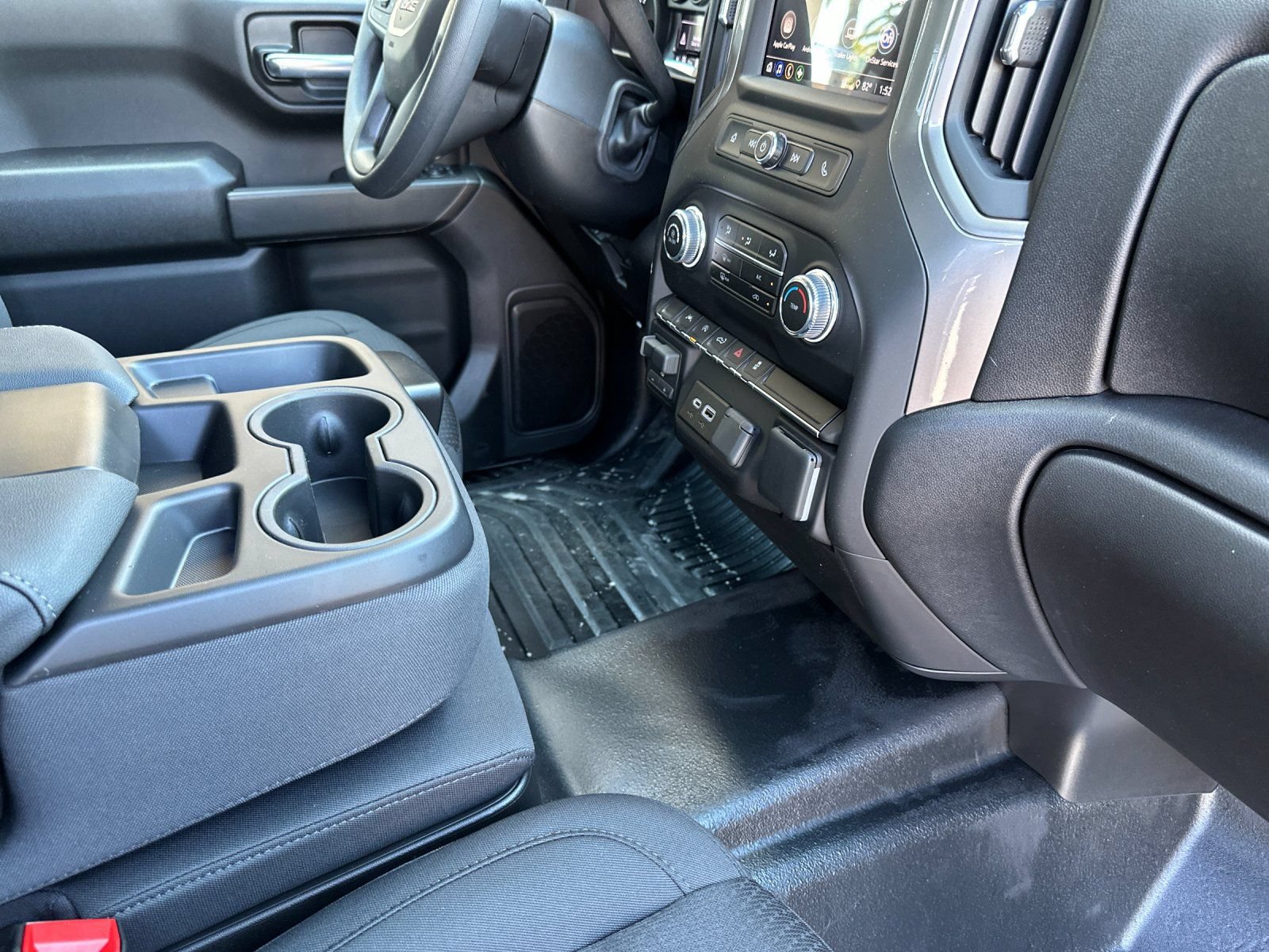 2026 GMC Sierra 1500 Pro - Photo 14