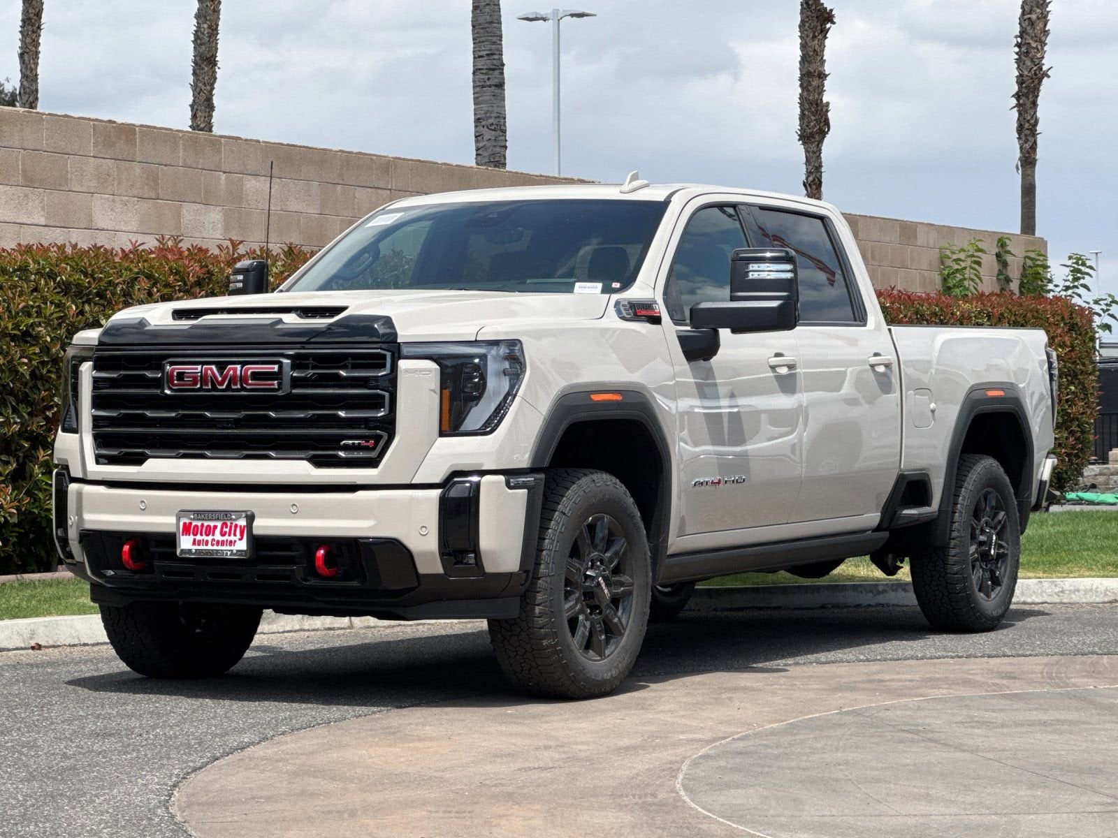 2026 GMC Sierra 2500HD AT4 - Photo 7