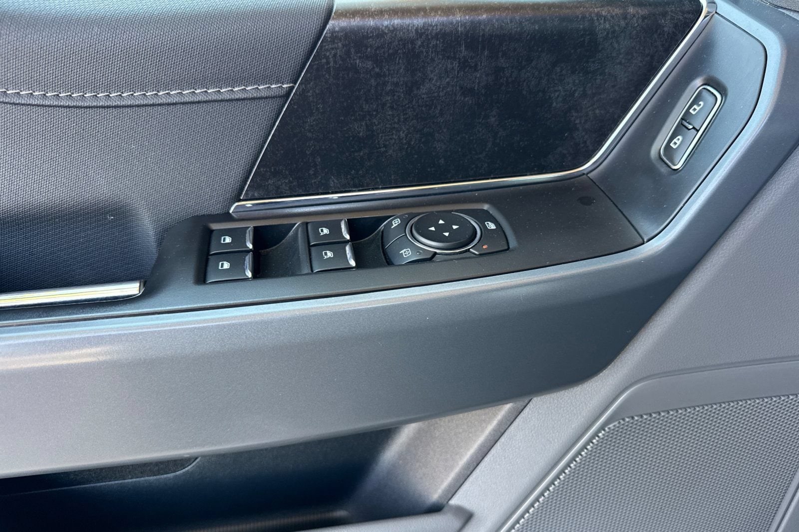 2023 Ford F-150 XLT - Photo 11