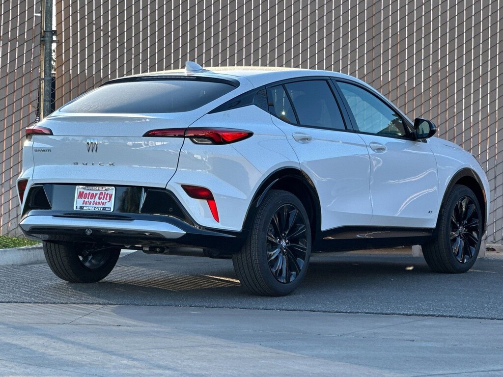 New 2026 Buick Envista Sport Touring SUV