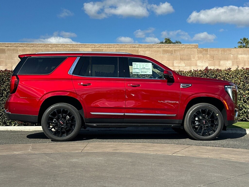 New 2026 GMC Yukon Elevation SUV