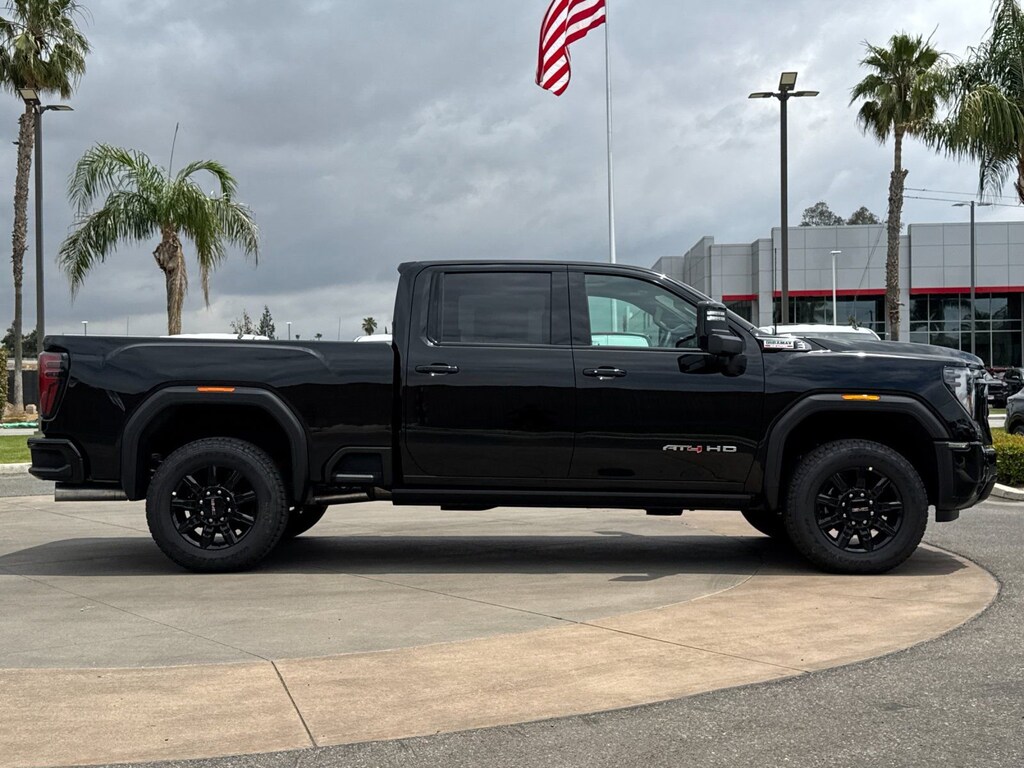 New 2026 GMC Sierra 2500 HD AT4 Truck