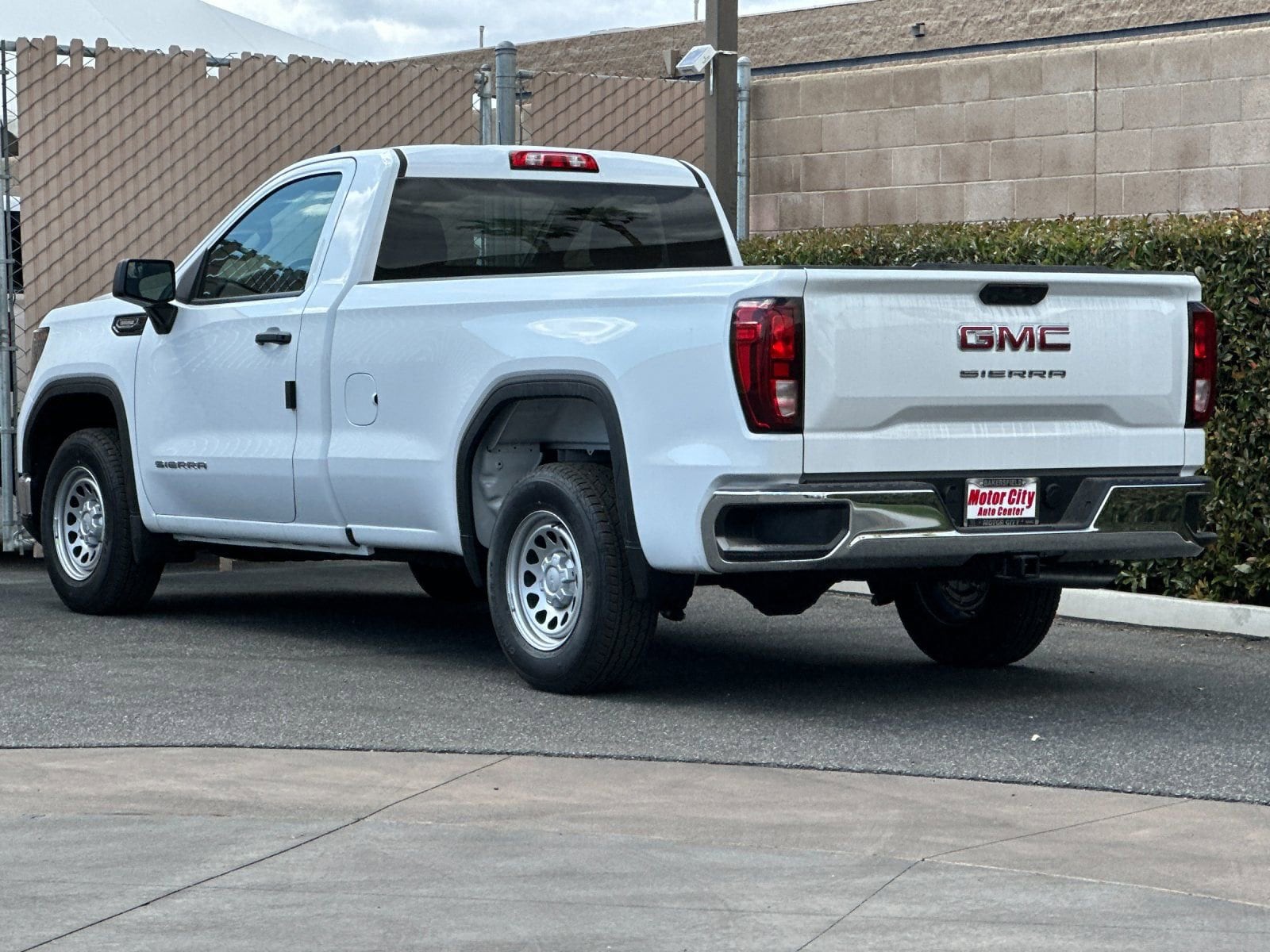 2026 GMC Sierra 1500 Pro photo 4