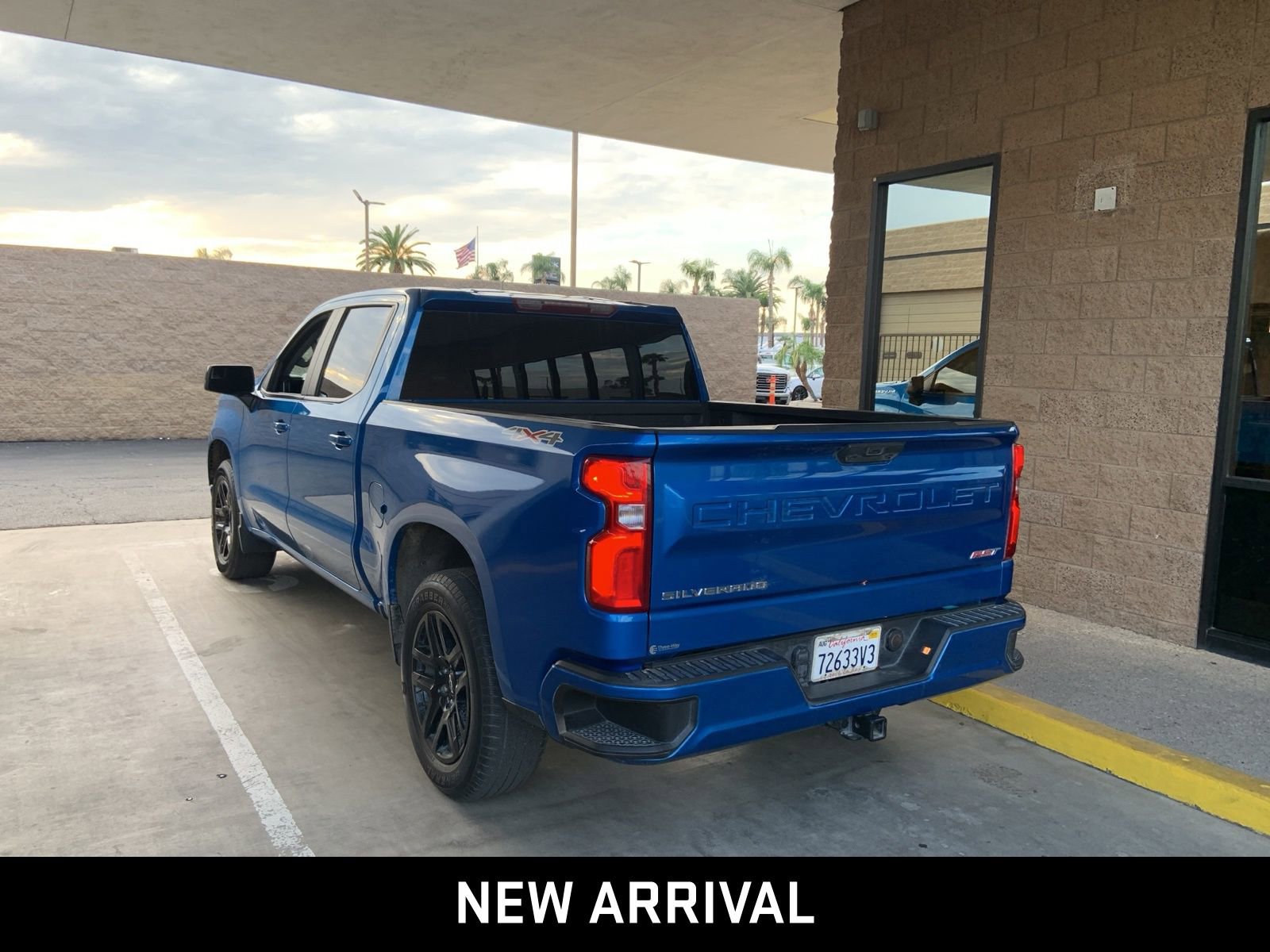 2023 Chevrolet Silverado 1500 RST photo 3