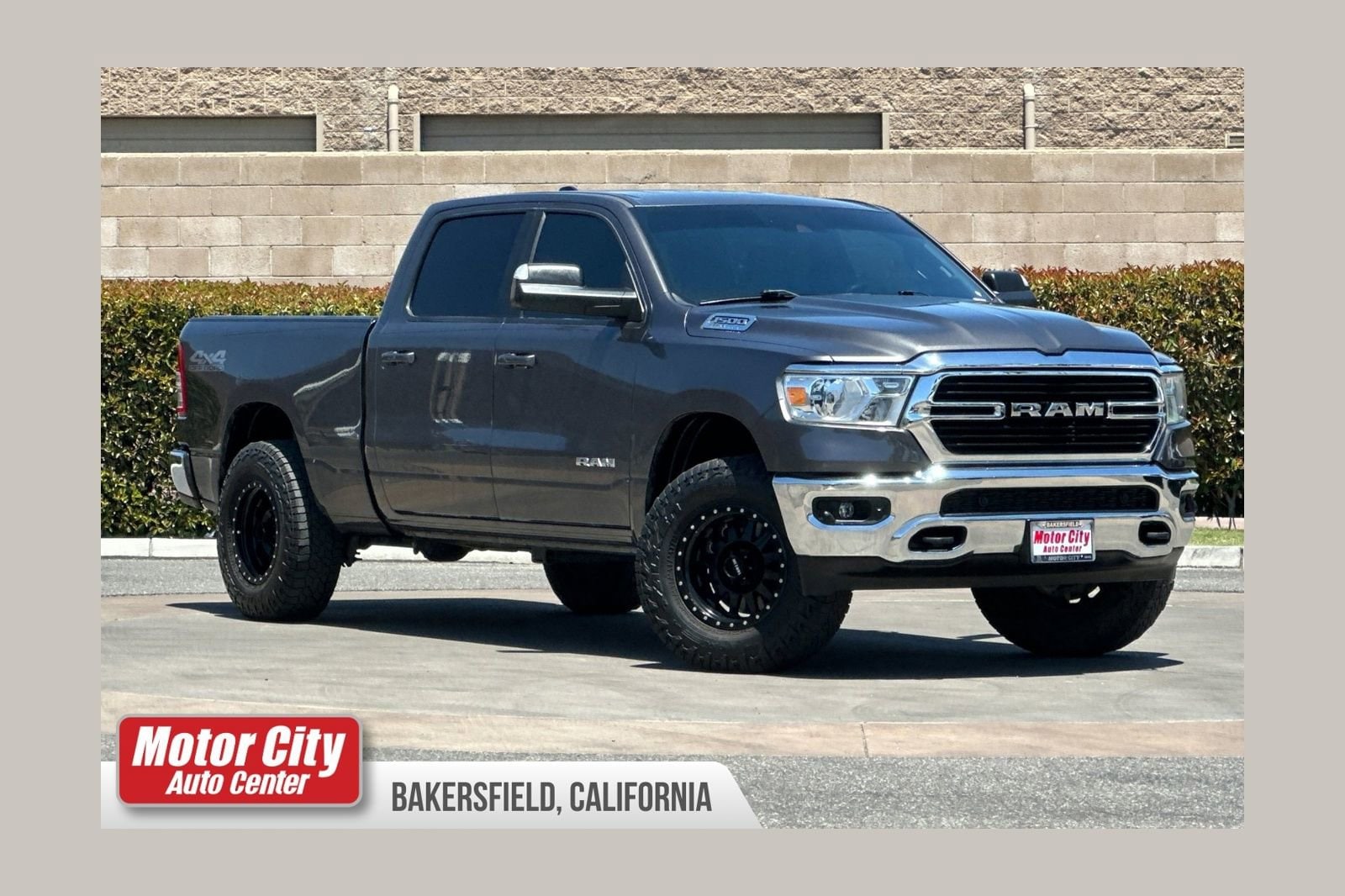 2021 RAM 1500 Big Horn/Lone Star 4x4 Crew Cab 6'4's photo