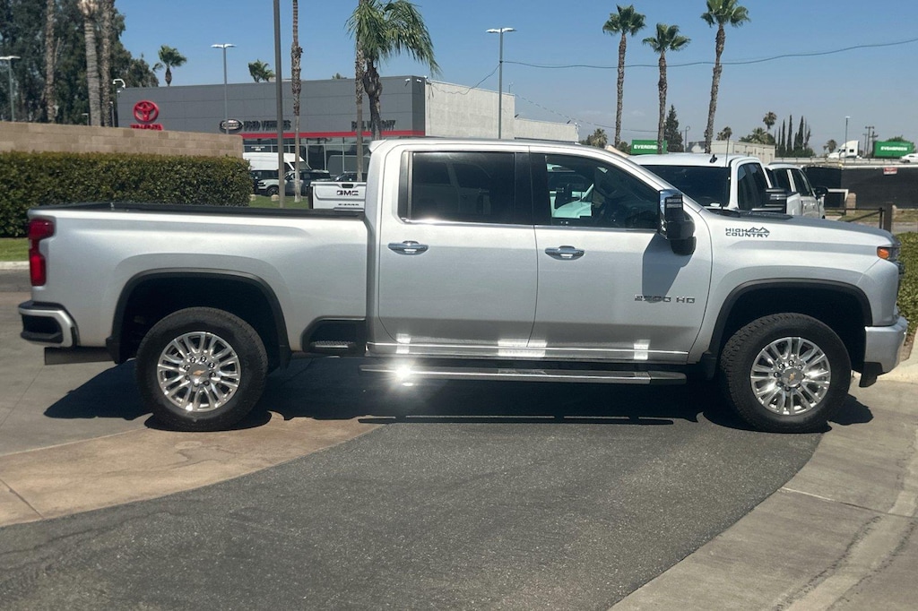 Used 2023 Chevrolet Silverado 2500 HD High Country Truck Crew Cab