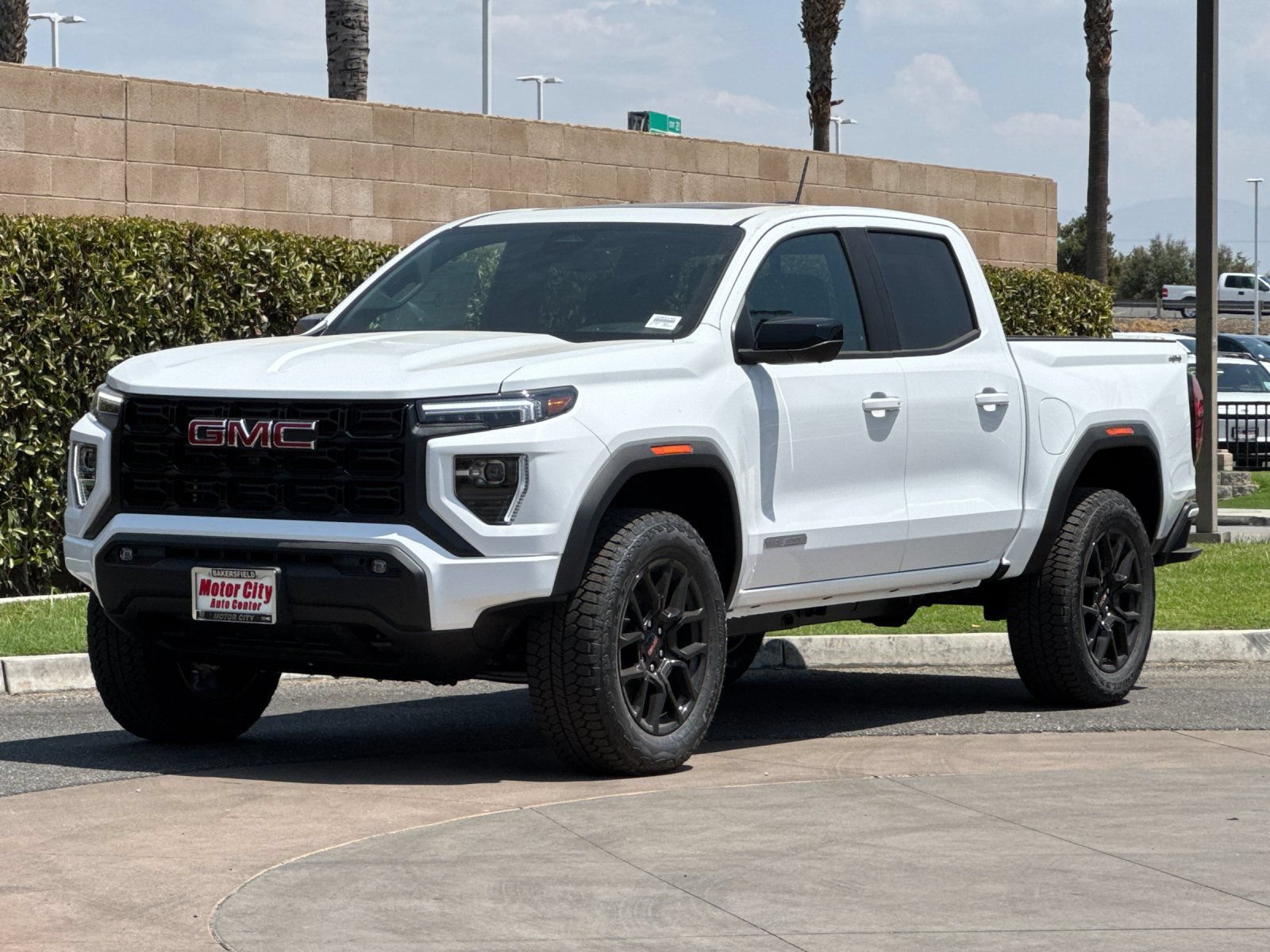 2026 GMC Canyon Elevation - Photo 7