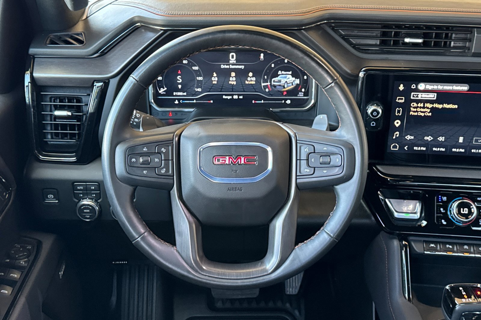 2025 GMC Sierra 1500 AT4 - Photo 15