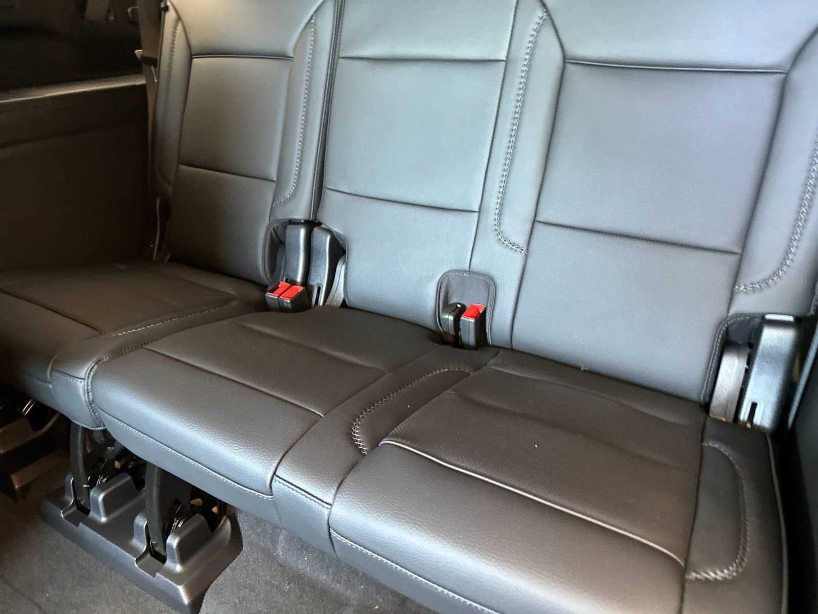 2026 GMC Yukon XL Denali - Photo 14