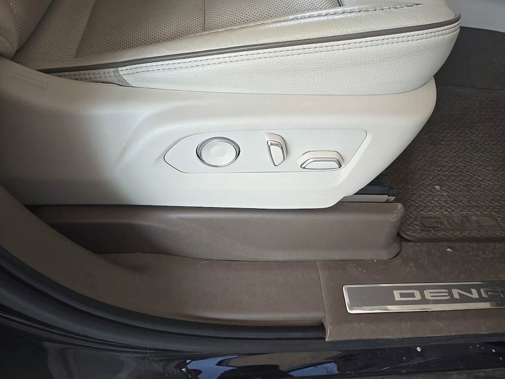Used 2021 GMC Yukon Denali SUV
