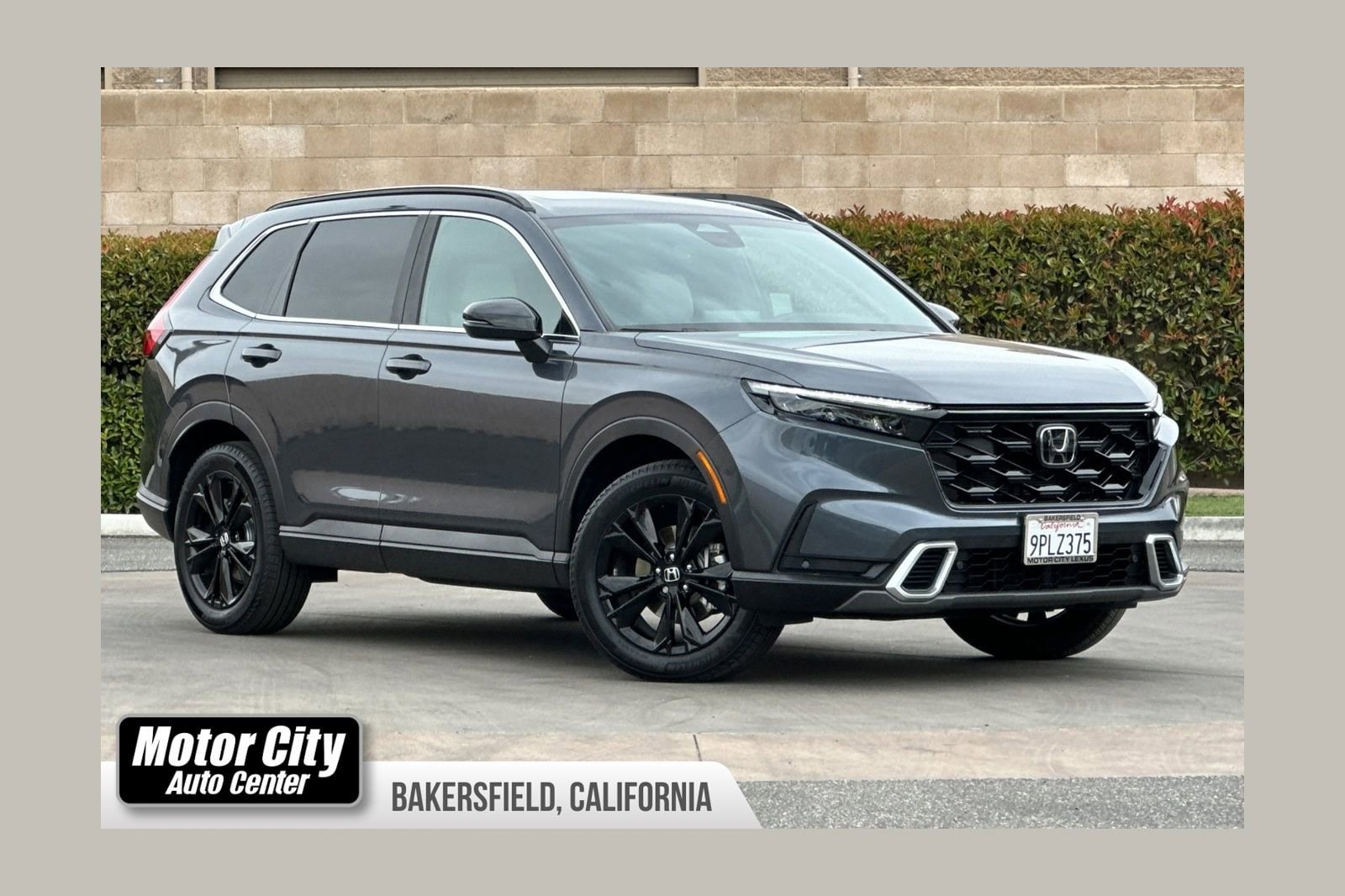 2025 Honda CR-V Hybrid Sport Touring AWD's photo