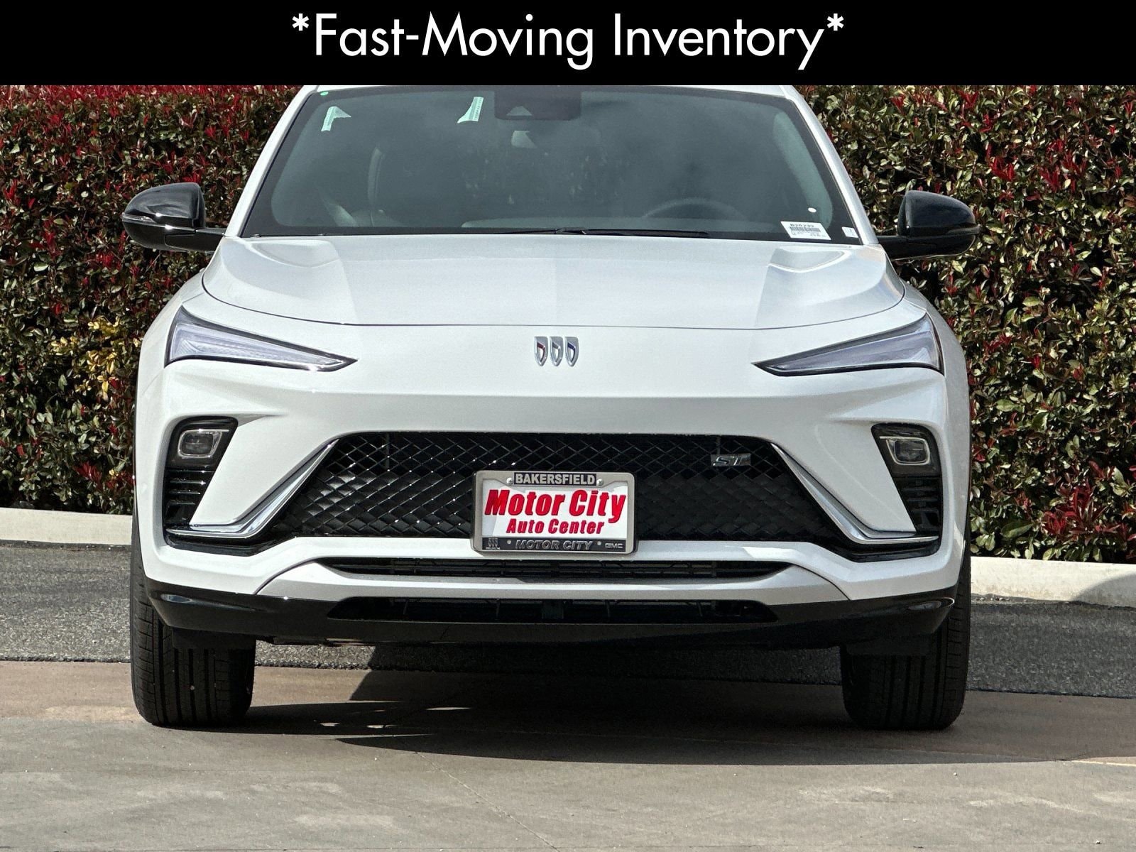 2026 Buick Envista Sport Touring photo 3