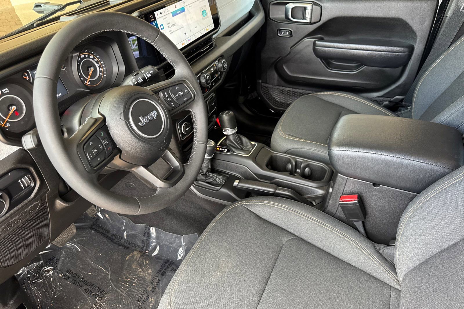 2025 Jeep Wrangler 4-Door Sport S - Photo 10
