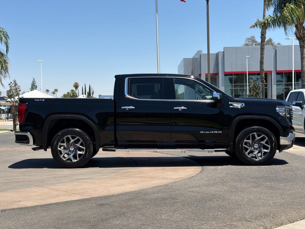 New 2026 GMC Sierra 1500 SLT Truck