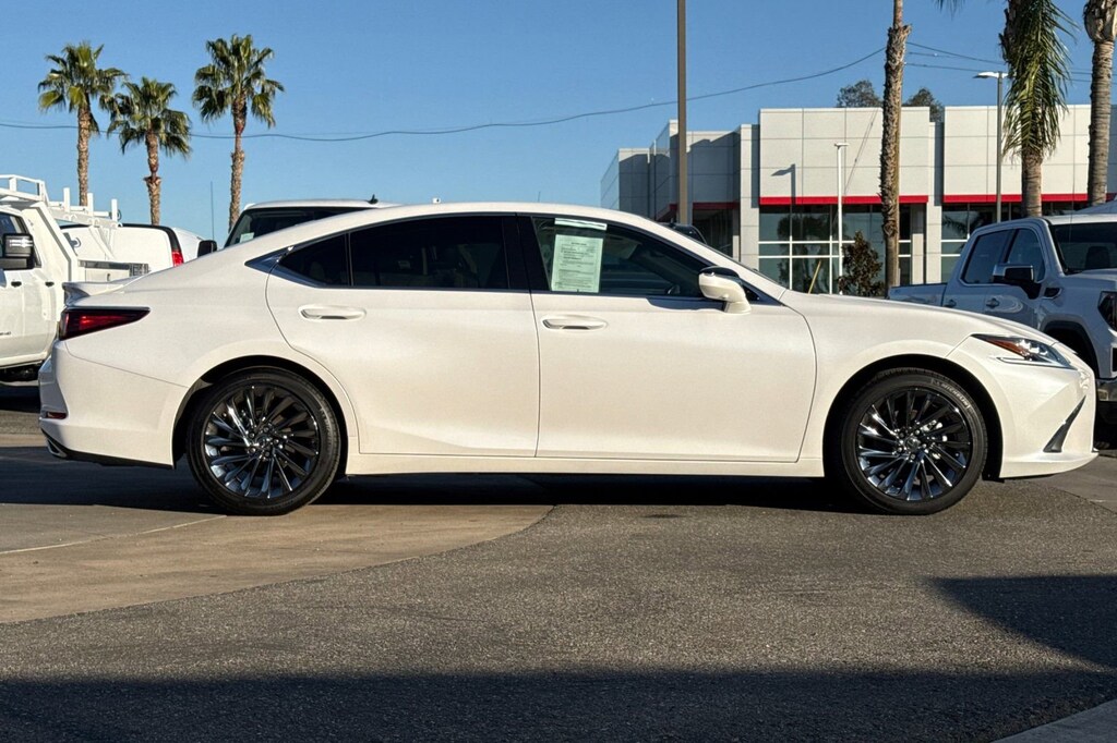 Used 2025 Lexus ES ES 350 Luxury Sedan